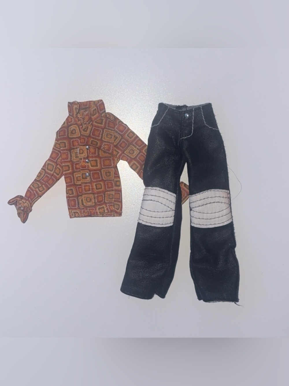 BRATZ BOYZ CLOTHES BUNDLE